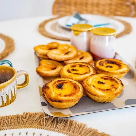 Lägenhet Seaview Penthouse In Algarve With Spacious Terrace Quarteira