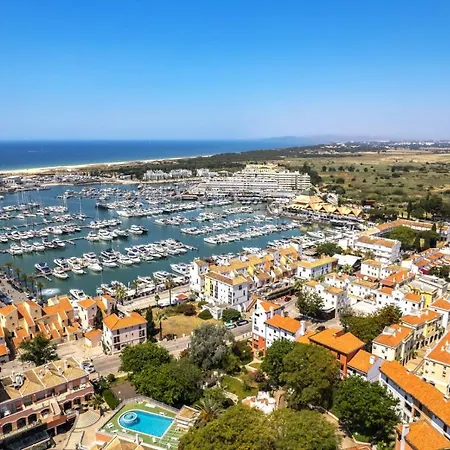 Seaview Penthouse In Algarve With Spacious Terrace