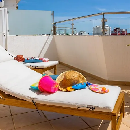 Seaview Penthouse In Algarve With Spacious Terrace * Quarteira