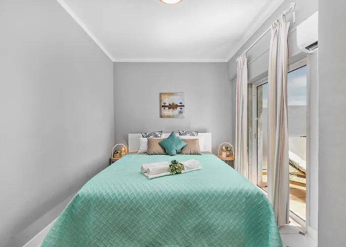 Seaview Penthouse In Algarve With Spacious Terrace Apartman Quarteira